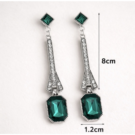 Kolczyki wieczorowe z zielonymi kryształami – styl art déco.